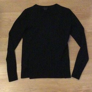 NWOT Theory Wool Sweater
